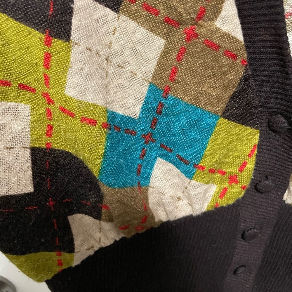 Cropped Cardigan - Picture 10 of 10